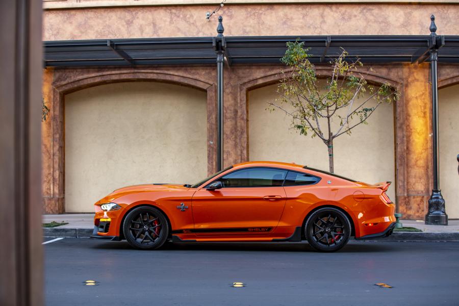  Shelby Super Snake Bold Edition 2019 года  (фото 13 из 20)